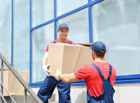 Customer complaint handling process for a moving service