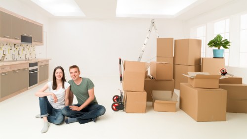 Safe and insured moving service in Waterloo with trained staff
