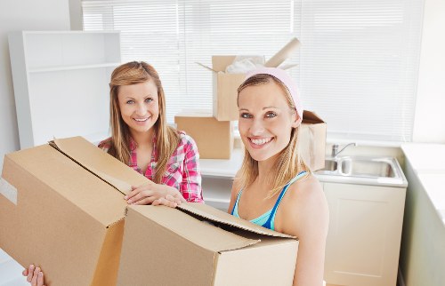 Local Waterloo movers planning an efficient relocation process